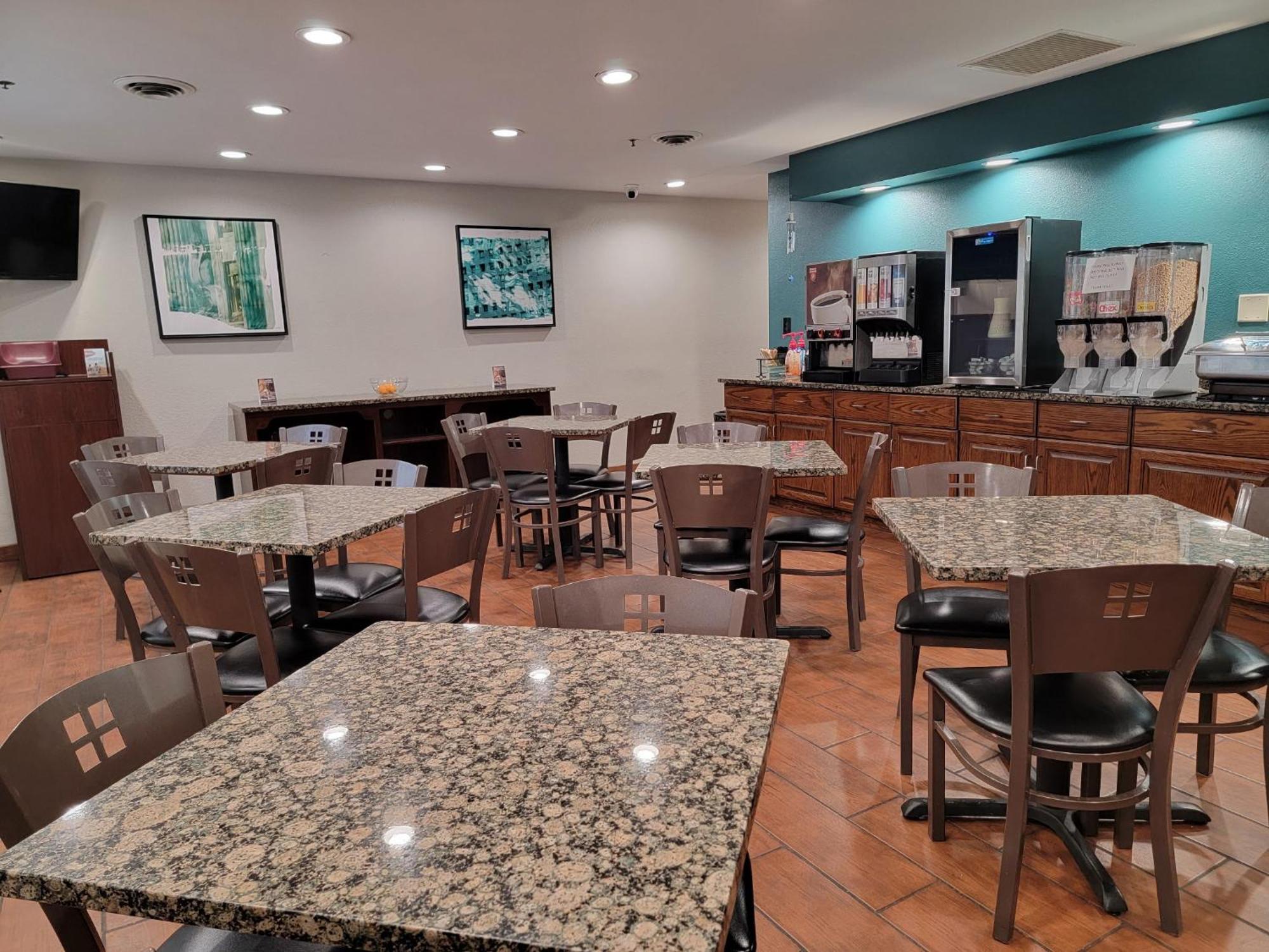 Best Western Fort Wayne Inn & Suites North מראה חיצוני תמונה