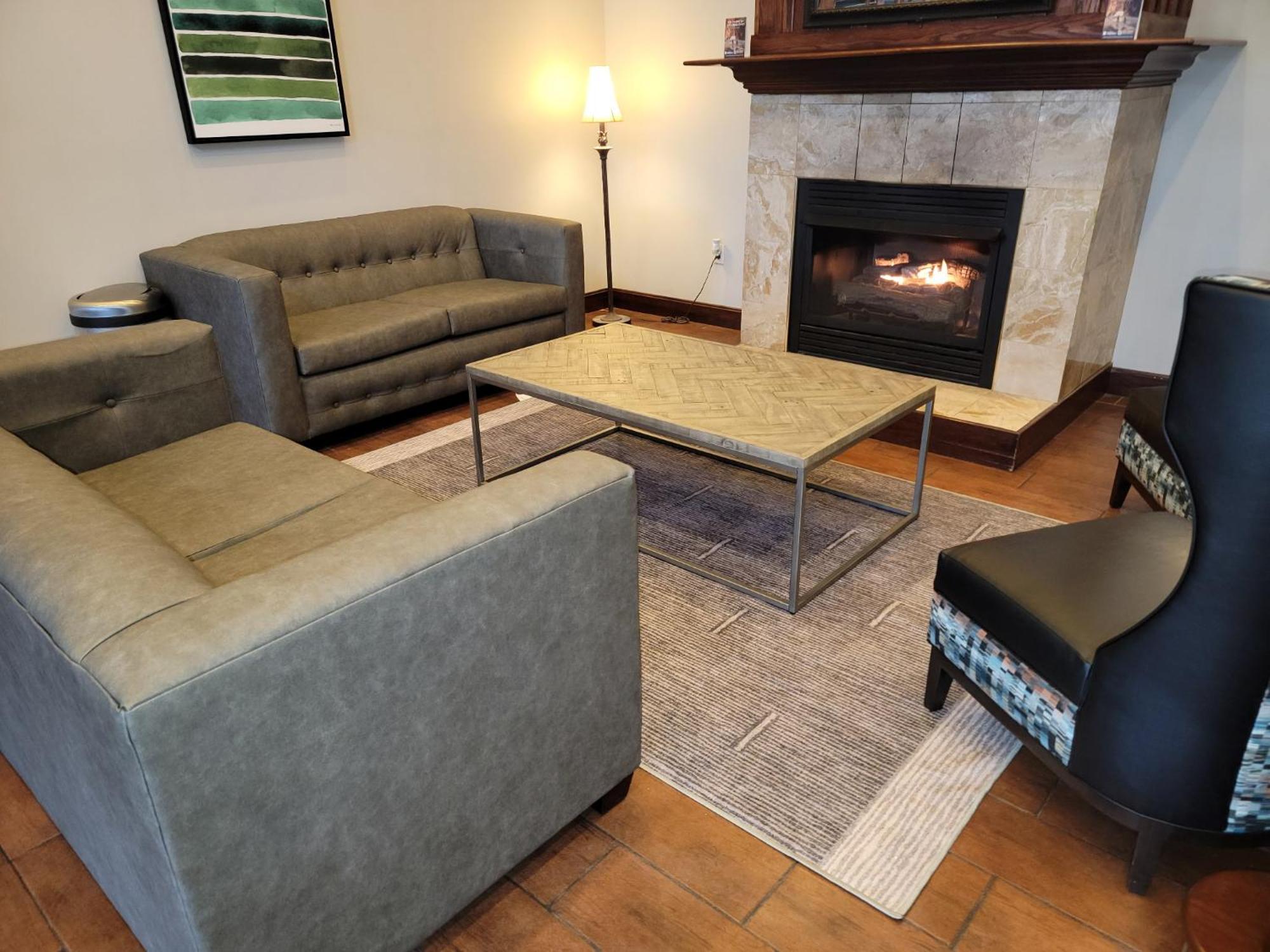 Best Western Fort Wayne Inn & Suites North מראה חיצוני תמונה